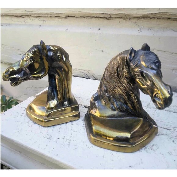 Exquisite Vintage Pair of Cast Solid Brass Horse Head bookends - Picture 8 of 9